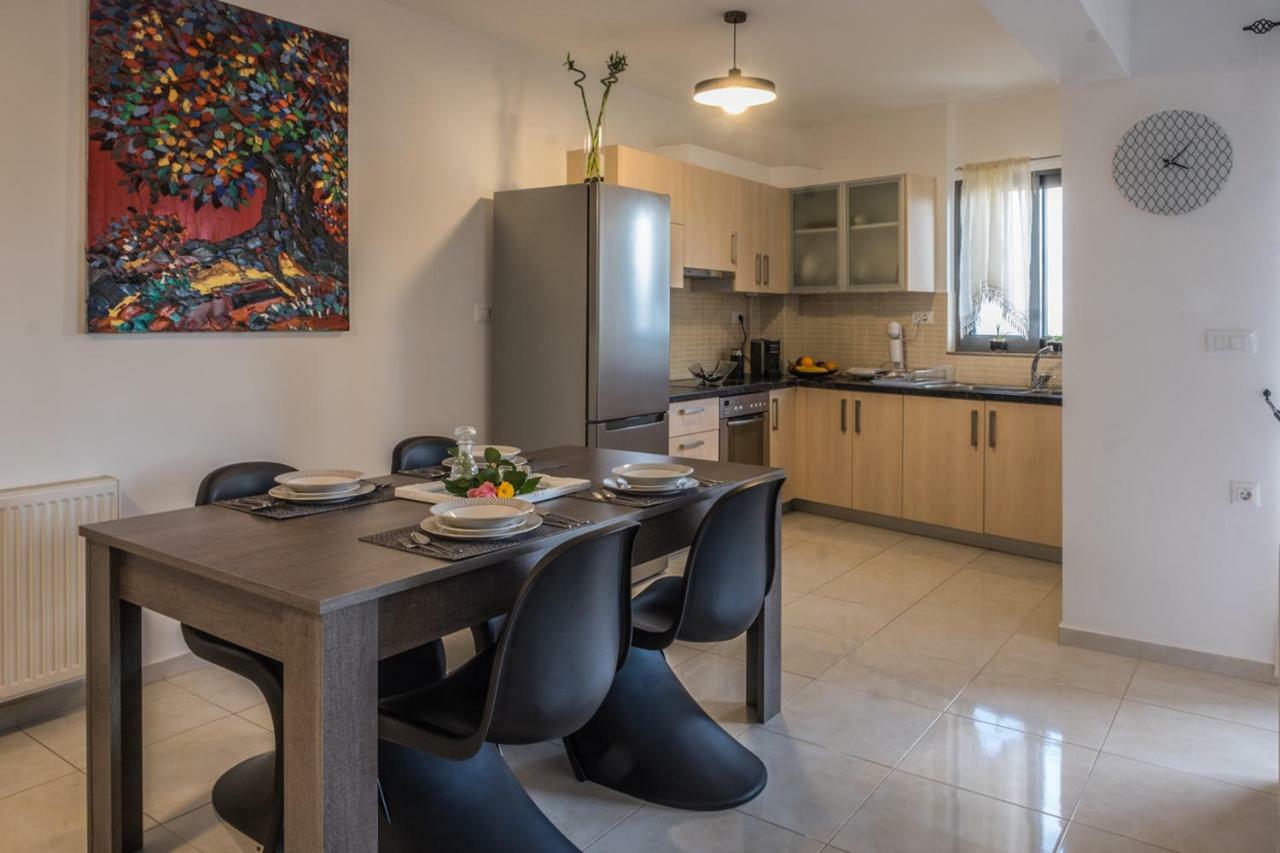 Holy Paraskevi Apartment Agios Nikolaos  Bagian luar foto